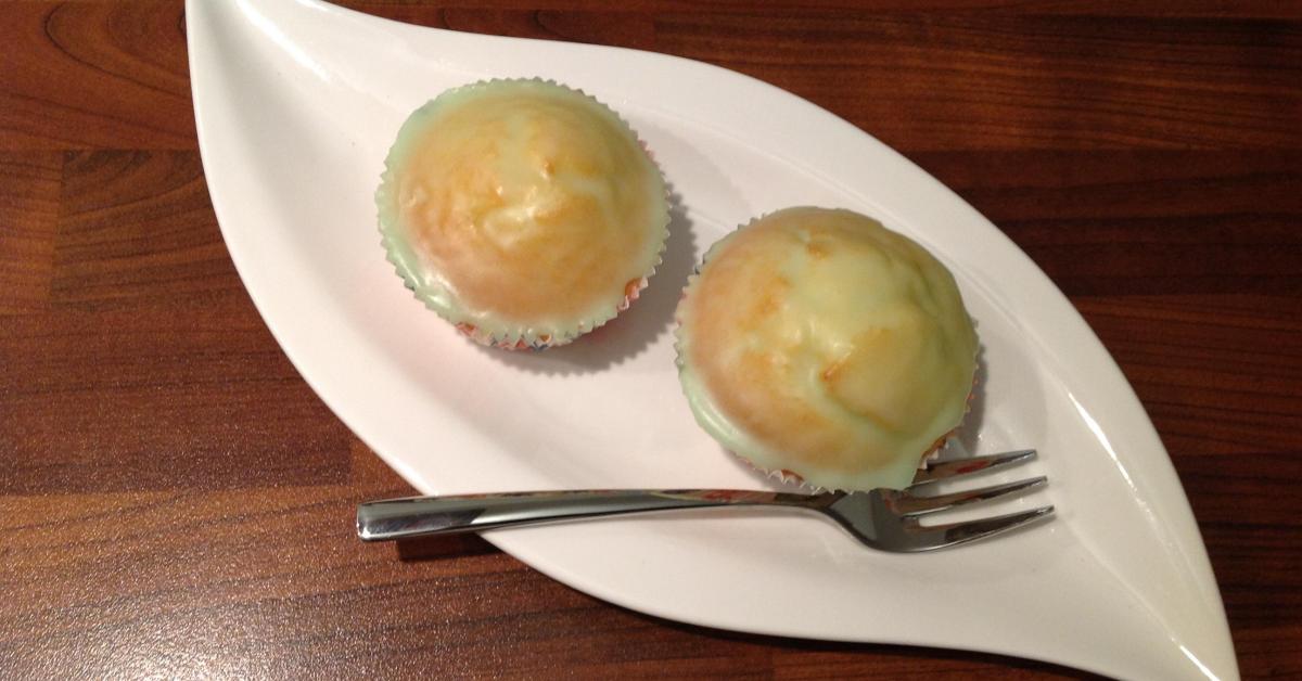 ZitronenJoghurtMuffins von Emirelisa. Ein Thermomix® Rezept aus der
