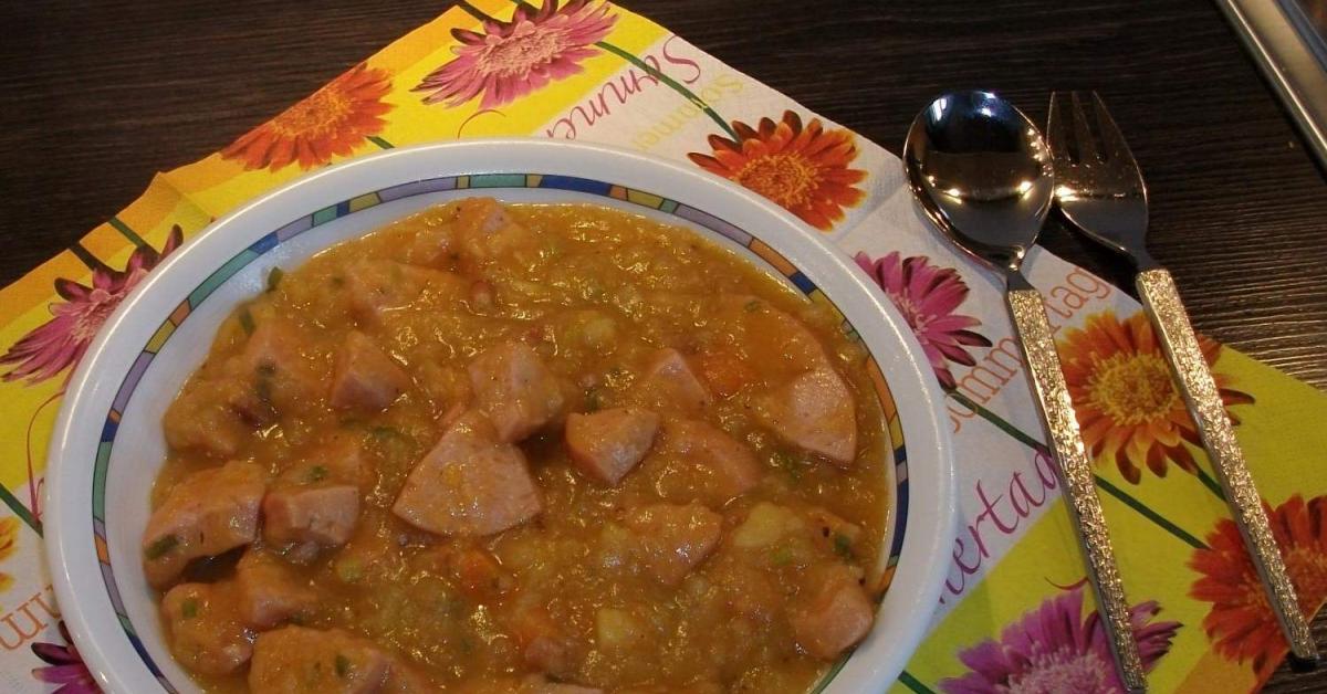 Variation von Wurstgulasch mit Kartoffeln von Tausendsassa. Ein ...