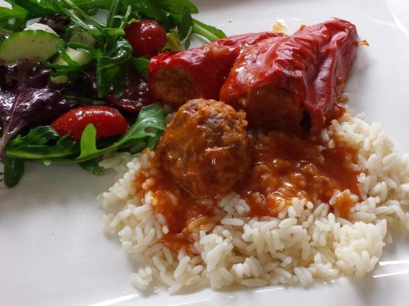 Gefüllte Spitzpaprika