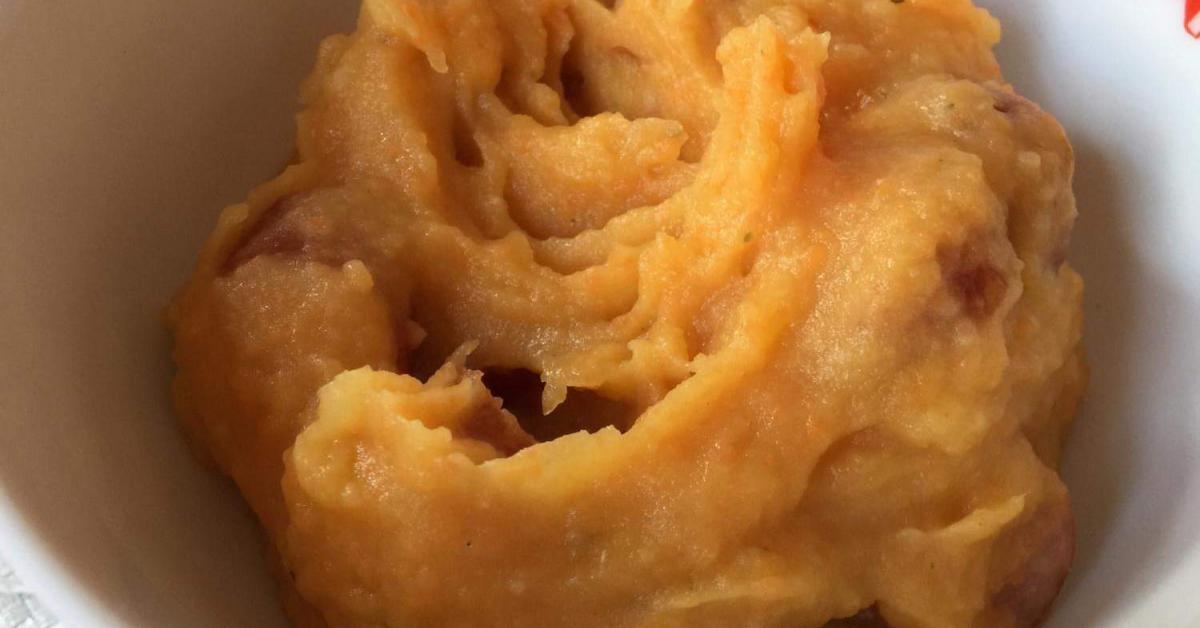 Möhrenuntereinander mit Mettwürstchen von Dancingangel. Ein Thermomix ...