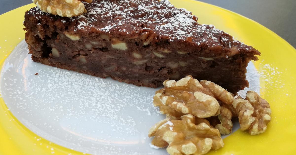 Apfelkuchen mit Walnüssen von HeikeB-63. Ein Thermomix® Rezept aus der ...