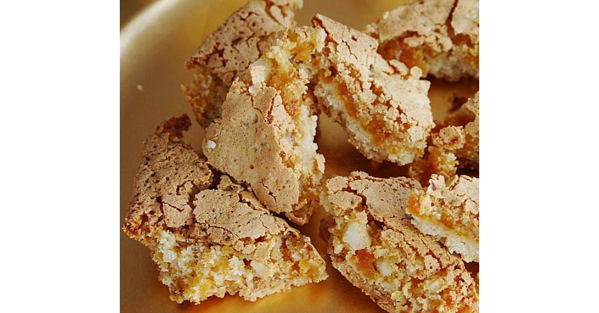 Apricosen-Macadamia-Dreiecke von dolcebella. Ein Thermomix® Rezept aus ...