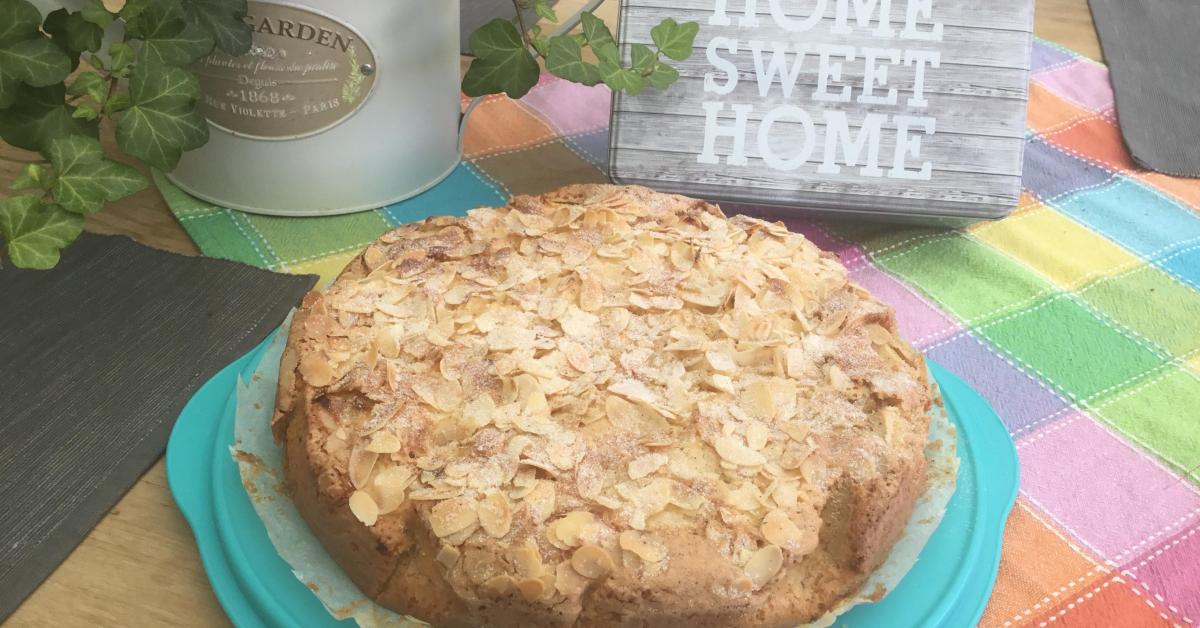 Cuarenta Y Tres - Apfelkuchen mit Mandelpaste von My kitchen 1966