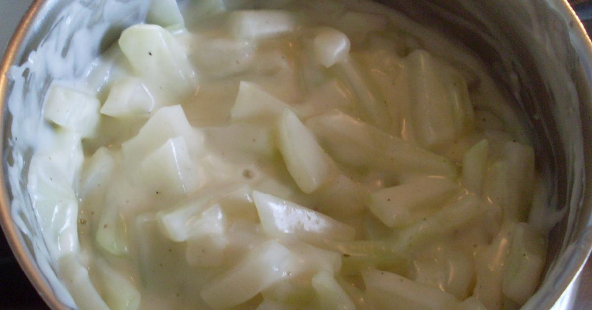 Rahmkohlrabi, Rahmgemüse von Gast. Ein Thermomix® Rezept aus der ...