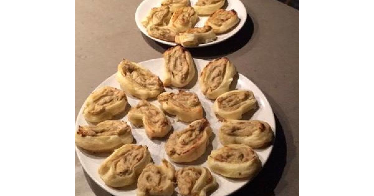 Thunfisch Blätterteig Röllchen von henkvanrhijn. Ein Thermomix® Rezept ...