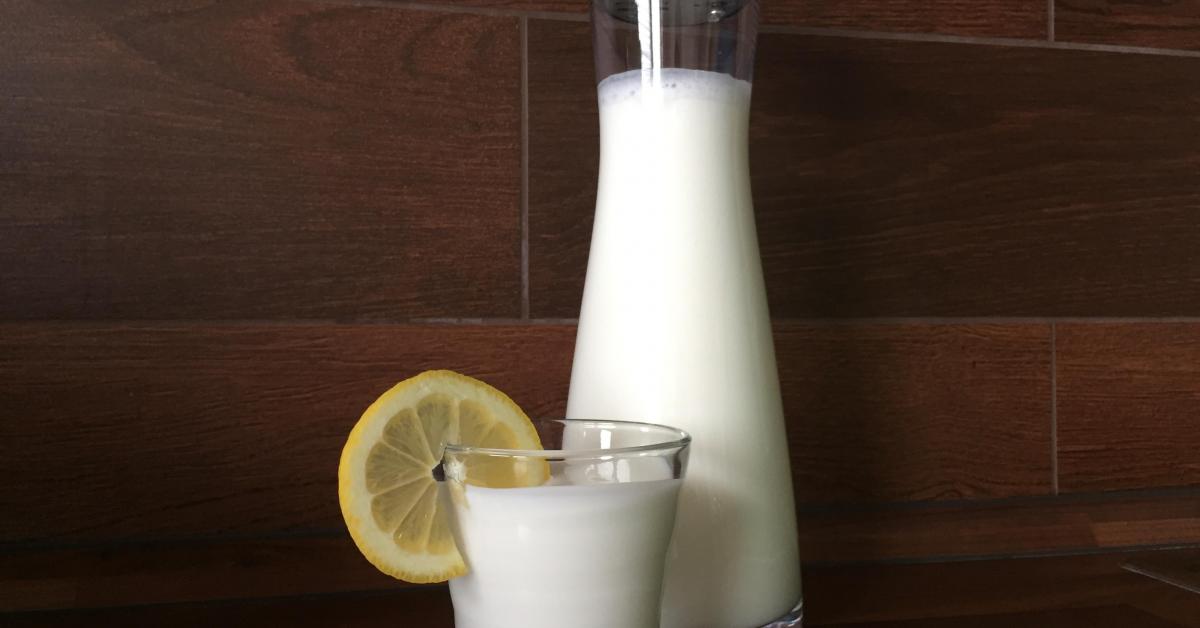 Ayran - türkisches Joghurtgetränk von Emirelisa. Ein Thermomix® Rezept ...
