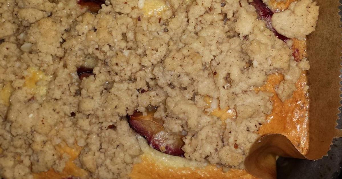 Zwetschgen-Eierlikör-Nussstreußel-Kuchen von bine_busy. Ein Thermomix ...