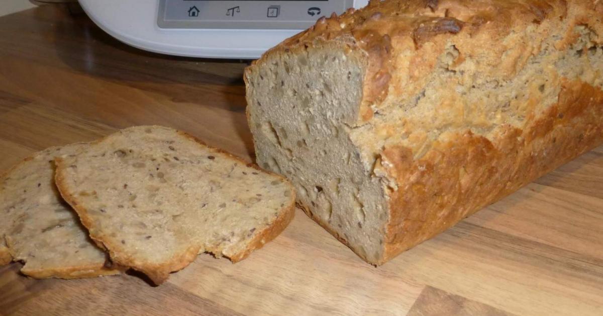 Schnelles Buchweizen-Kamut-Brot von Coconut Penelope. Ein Thermomix ...