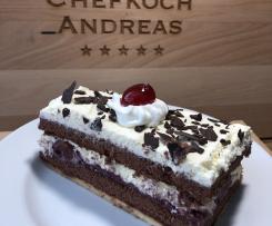 Schwarzwälder Kirschtorte (am Blech) - Schmid Oma