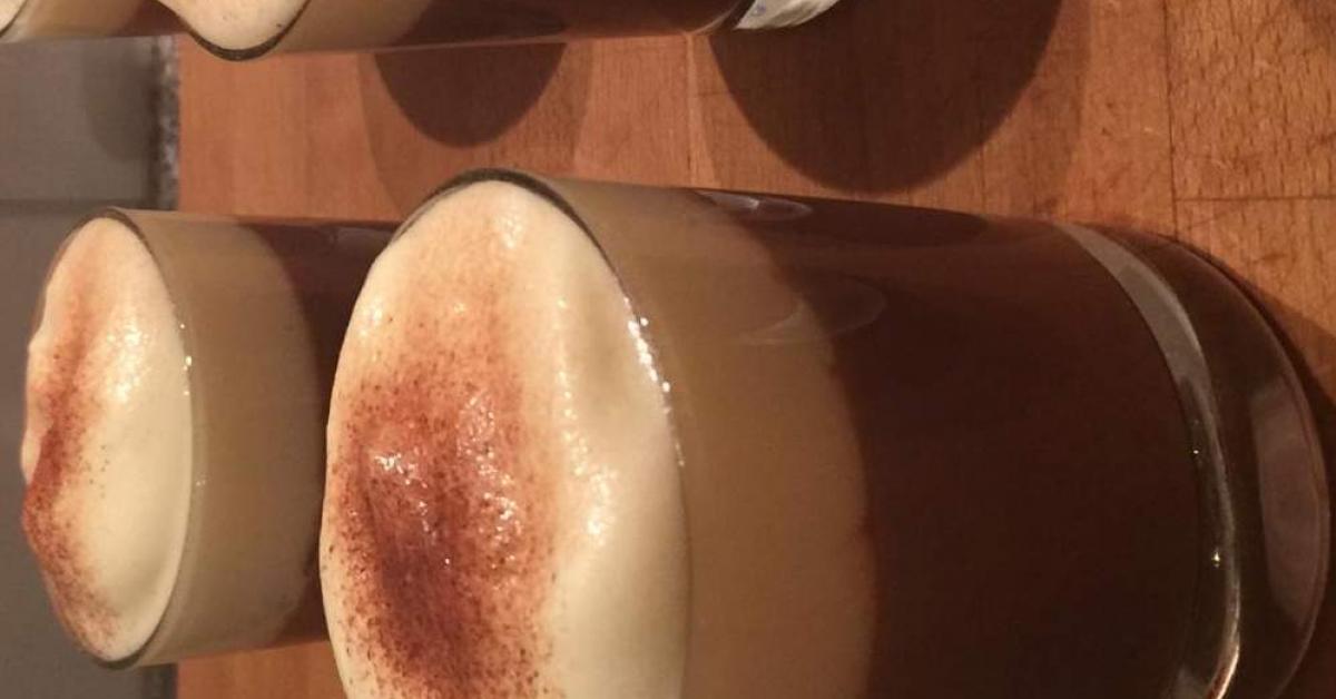 Schokoladenpudding aus der Tüte mit Vanille-Schaum von LiebeTina. Ein ...