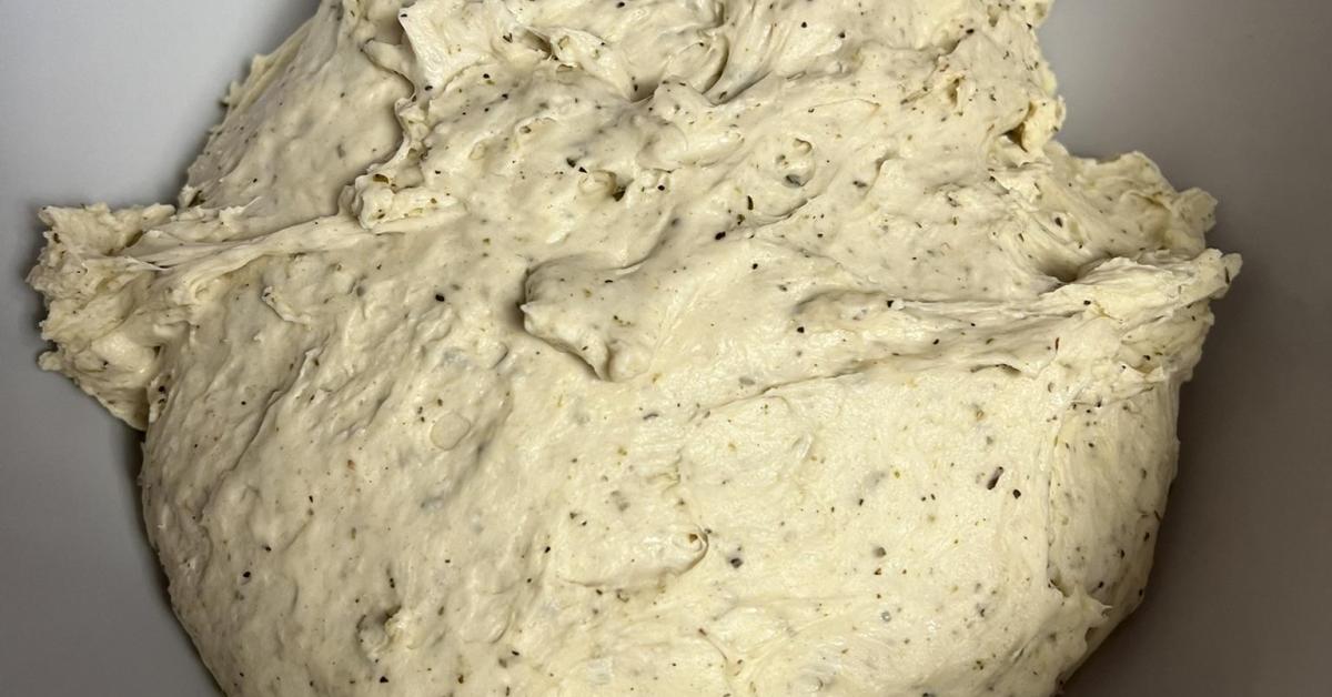 Schneller Pizzateig ohne Gehzeit von Andrea Reuter. Ein Thermomix ...