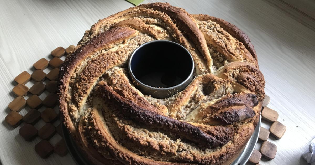 Angies Nusskranz von bussi-bussi. Ein Thermomix® Rezept aus der ...