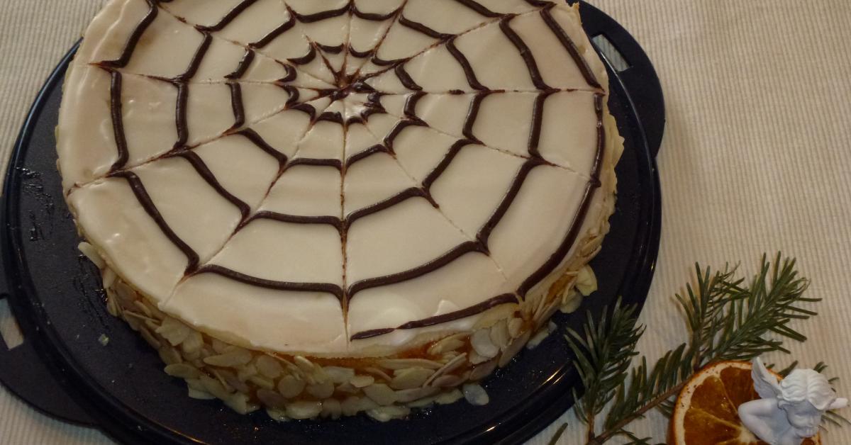 Punschtorte mit Marzipan von briggiewiggie. Ein Thermomix® Rezept aus ...