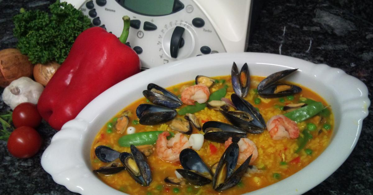 Paella, klassisch von Thermomix Rezeptentwicklung. Ein Thermomix ...