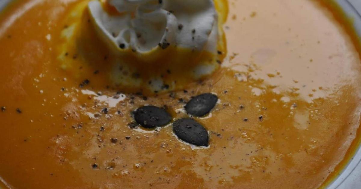 Kürbis-Möhrensuppe mit frischem Ingwer von Fijona. Ein Thermomix ...