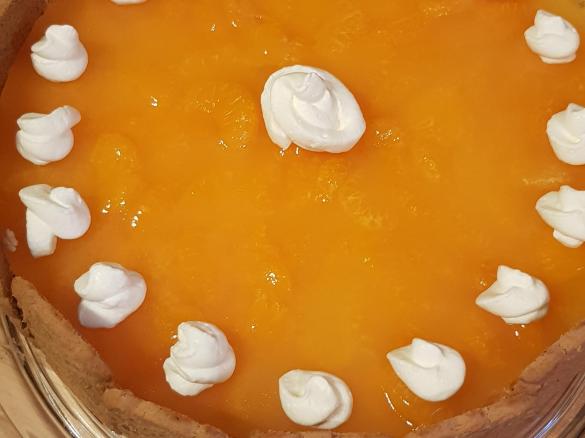 Spekulatius- Torte mit Mandarinen