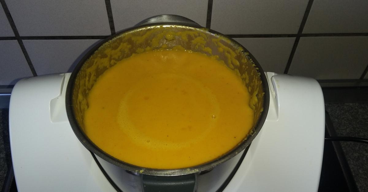 Kürbis-Kokos-Suppe von Finessen 1/2016 von RoxanaK. Ein Thermomix ...