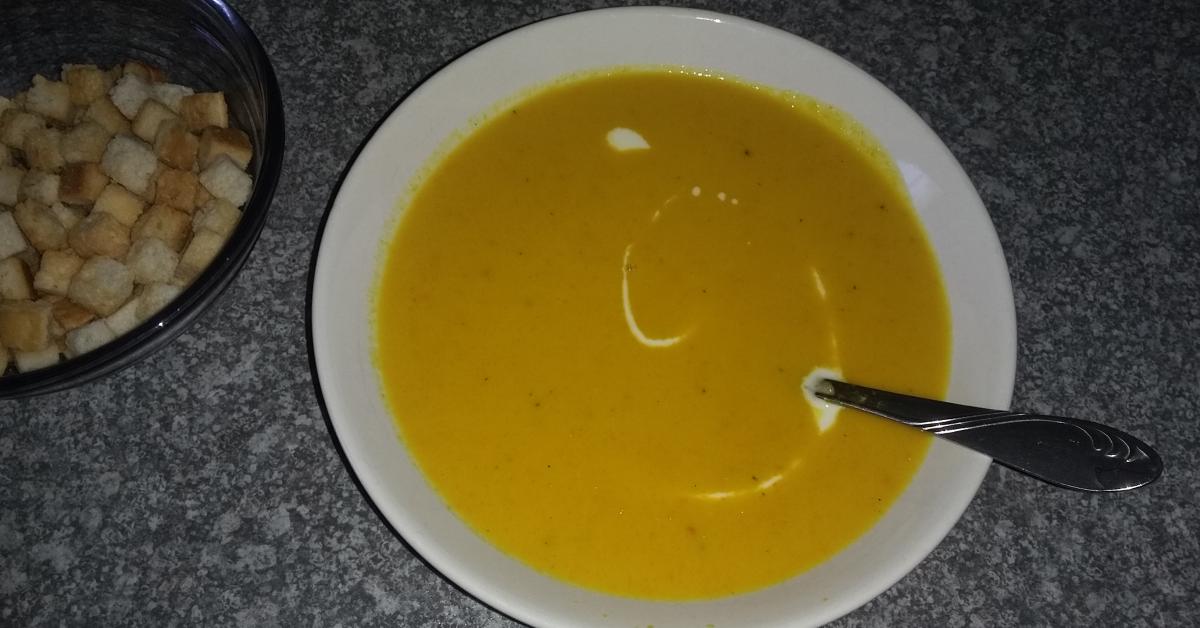 Kürbis-Kokos-Suppe von Finessen 1/2016 von RoxanaK. Ein Thermomix ...