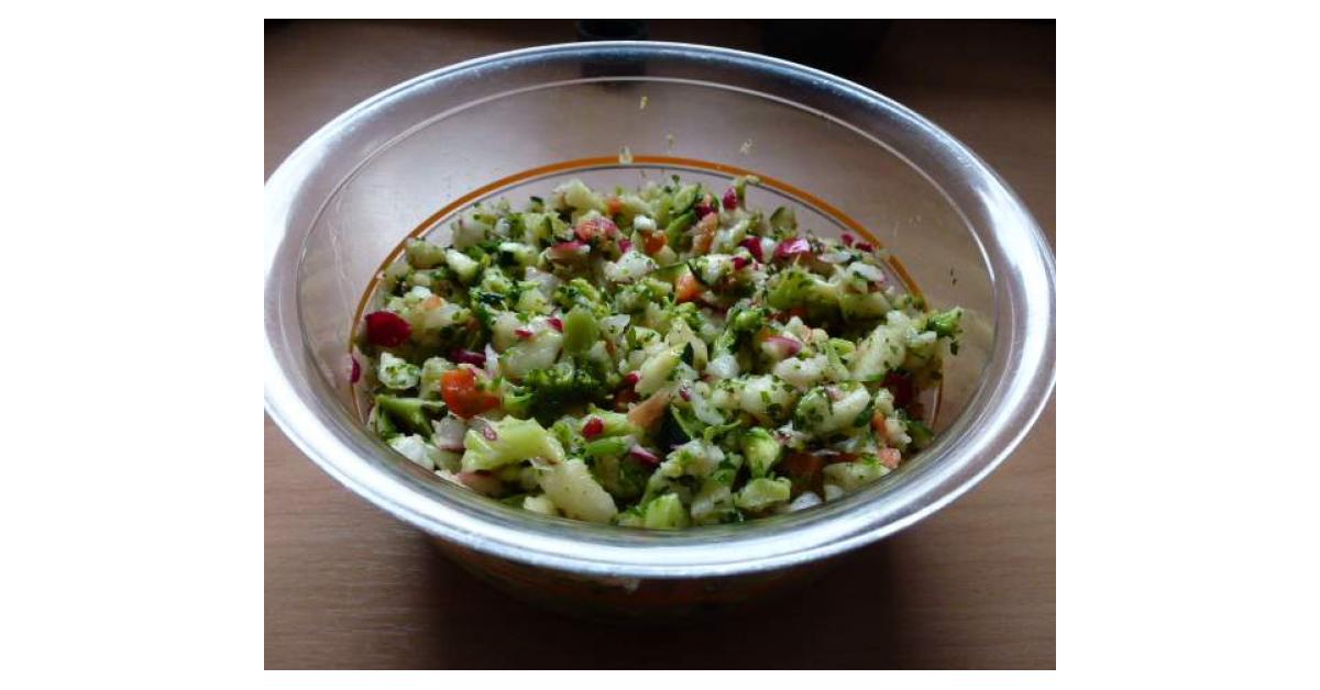 Bunter Frühlingssalat von mamebelena. Ein Thermomix® Rezept aus der ...
