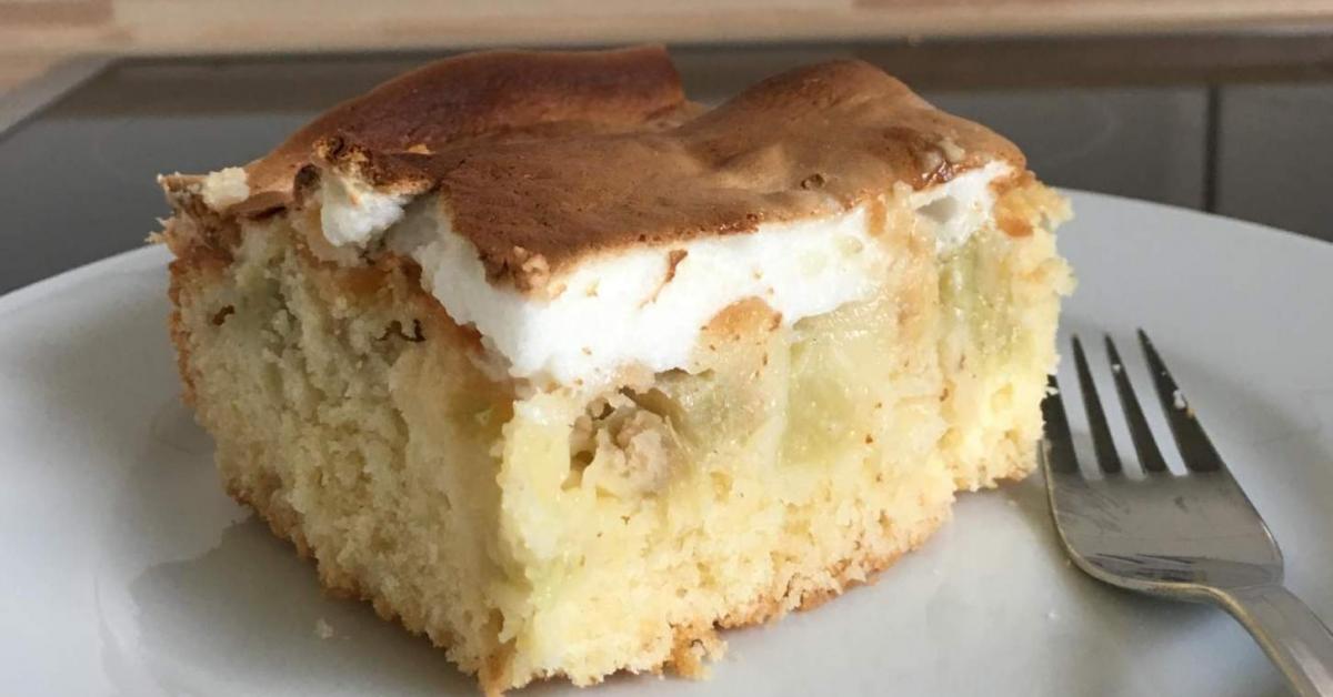 Rhabarberkuchen vom Blech mit Baiser von Muffin2011. Ein Thermomix ...