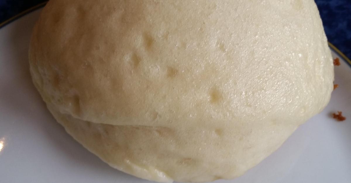 Pfälzer Dampfnudeln mit Salzkruste, Rezept ist von meiner Mama von ...