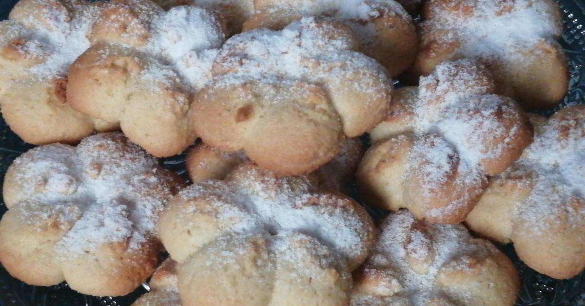 Mandelplätzchen aus der Gebäckpresse von Tante Tessa. Ein Thermomix ...