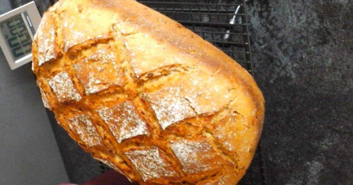 Zwiebelbrot von der scherzkeks. Ein Thermomix® Rezept aus der Kategorie ...