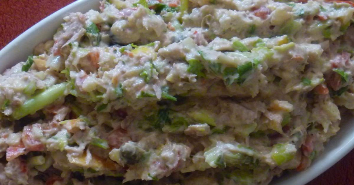 Leichter Thunfischsalat - blitzschnell von Gast. Ein Thermomix® Rezept ...