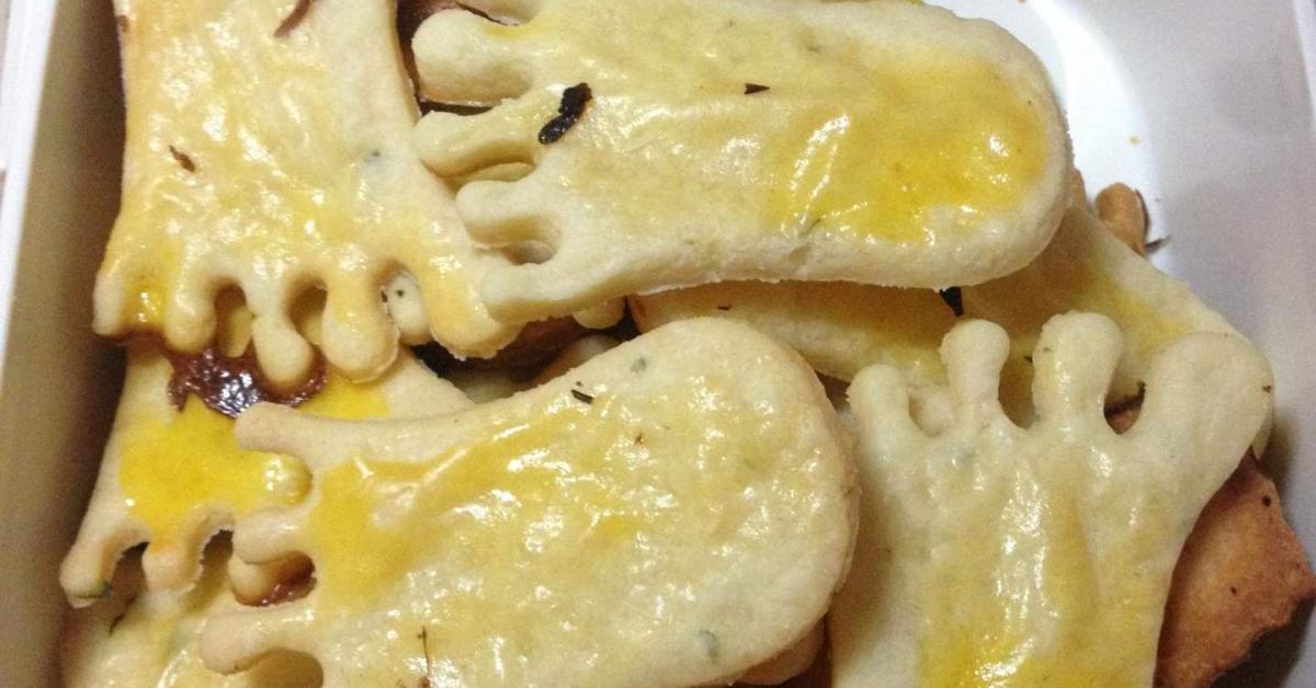 Variation von Party - Käsecracker mit Ziegengauda u. Rosmarin von ...