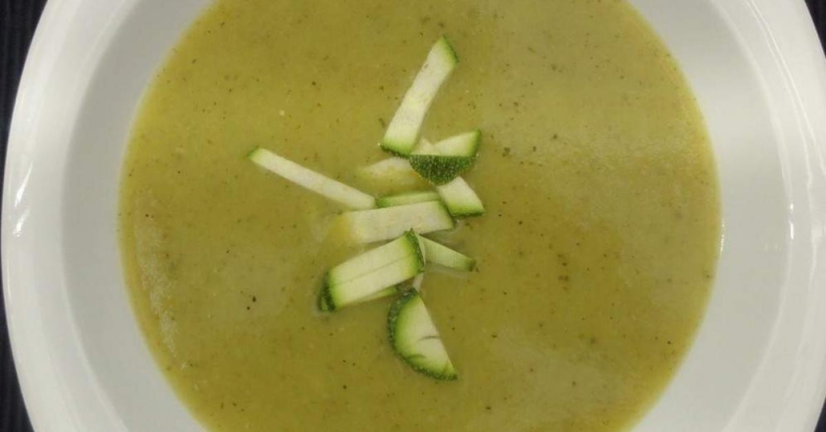 Zucchinisuppe mal cremig von Tornadokessel. Ein Thermomix® Rezept aus ...