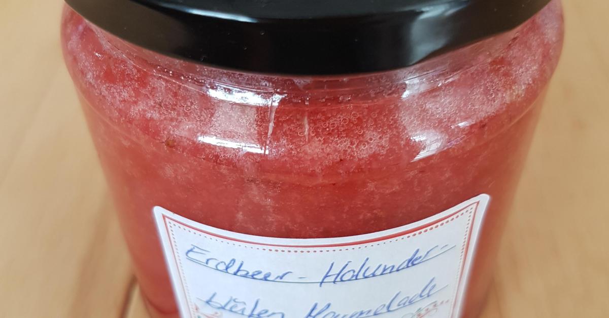 Erdbeer Holunderblüten Marmelade von Miniens. Ein Thermomix® Rezept aus ...