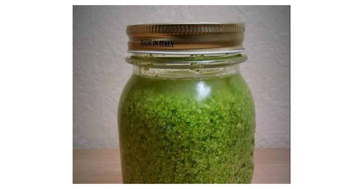Variation von Rucola-Pesto von fexx. Ein Thermomix® Rezept aus der ...