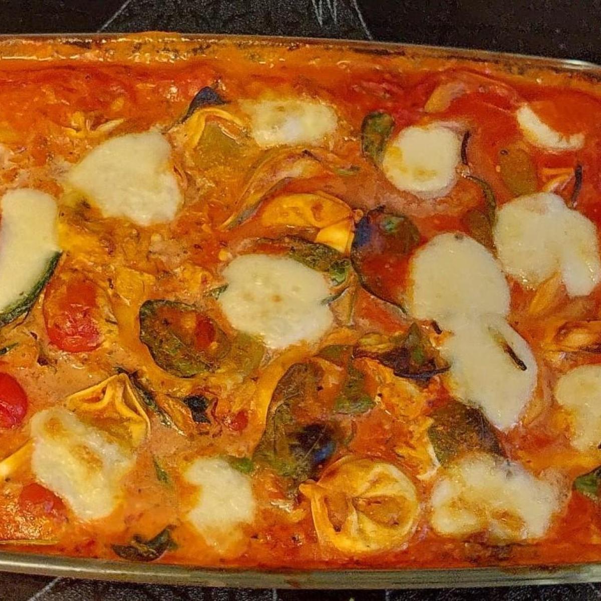 Tortellini mit cremiger Tomaten - Kräutersosse a`la Mama von antelfrau ...