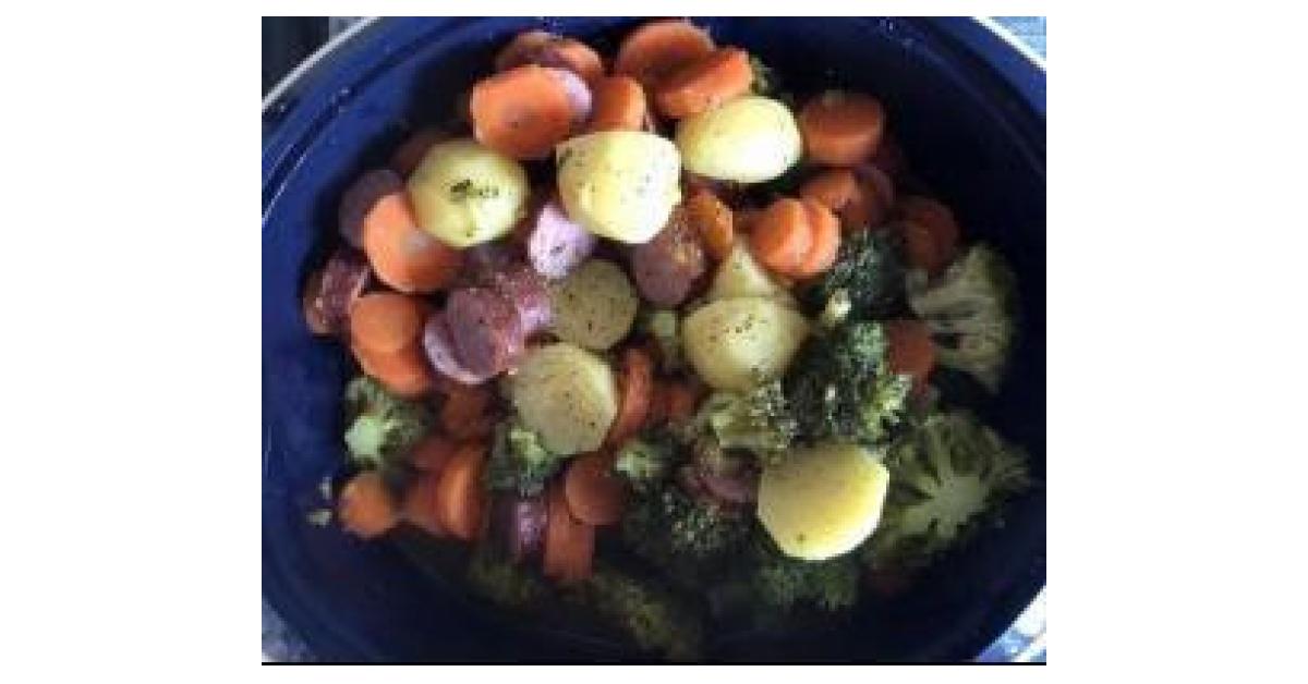 Kartoffel-Gemüse-Eintopf mit Mettenden von asschu. Ein Thermomix ...