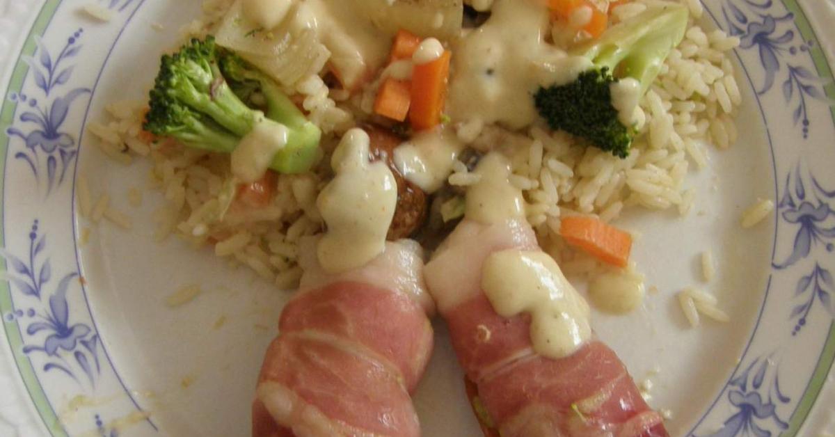 Hähnchenfilet im Schinkenmantel mit Gemüse und Reis (m. orig.) von ...